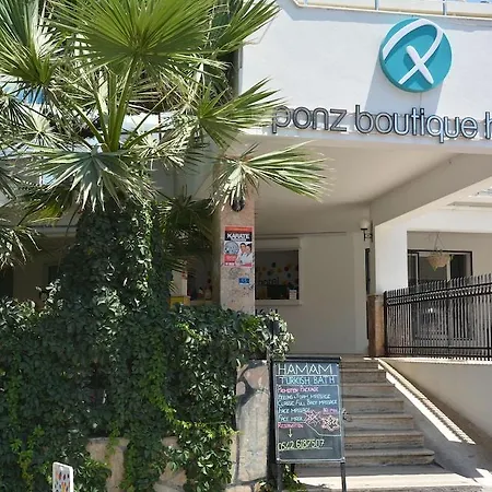 Ponz Hotel