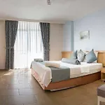 Ponz 3* Kuşadası
