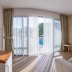 Ponz Kuşadası