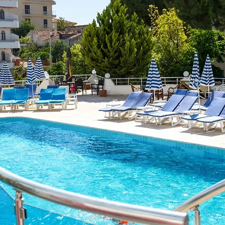 Ponz Hotel 3* Kusadasi