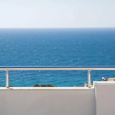 Ponz Hotell