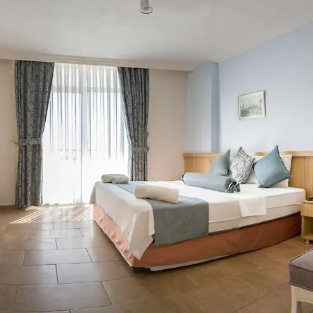 Ponz Hotel Hotel