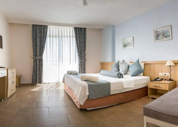 Ponz 3* Kusadası