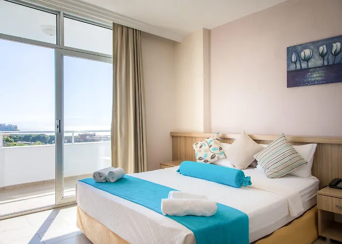 Hotell Ponz 3*