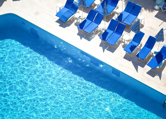 Ponz Hotell