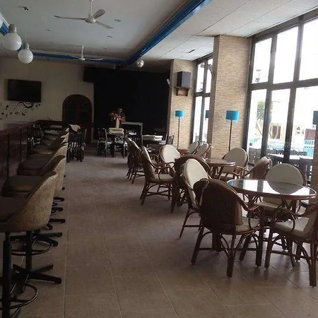 Hotel Ponz 2*