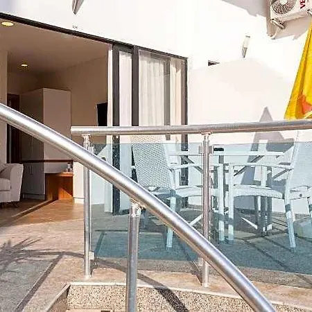 Hotel Ponz Kusadası