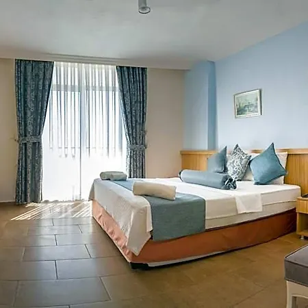 Ponz Kusadası