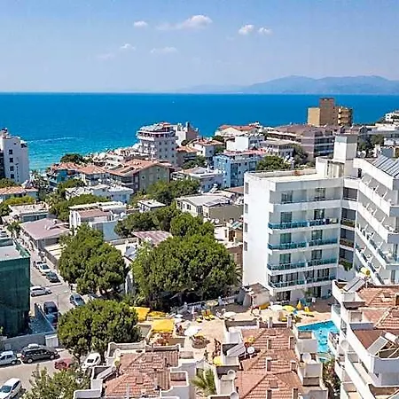 Hotel Ponz 3*
