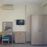 Ponz Hotel